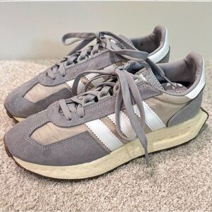 adidas Originals Retrophy sneakers